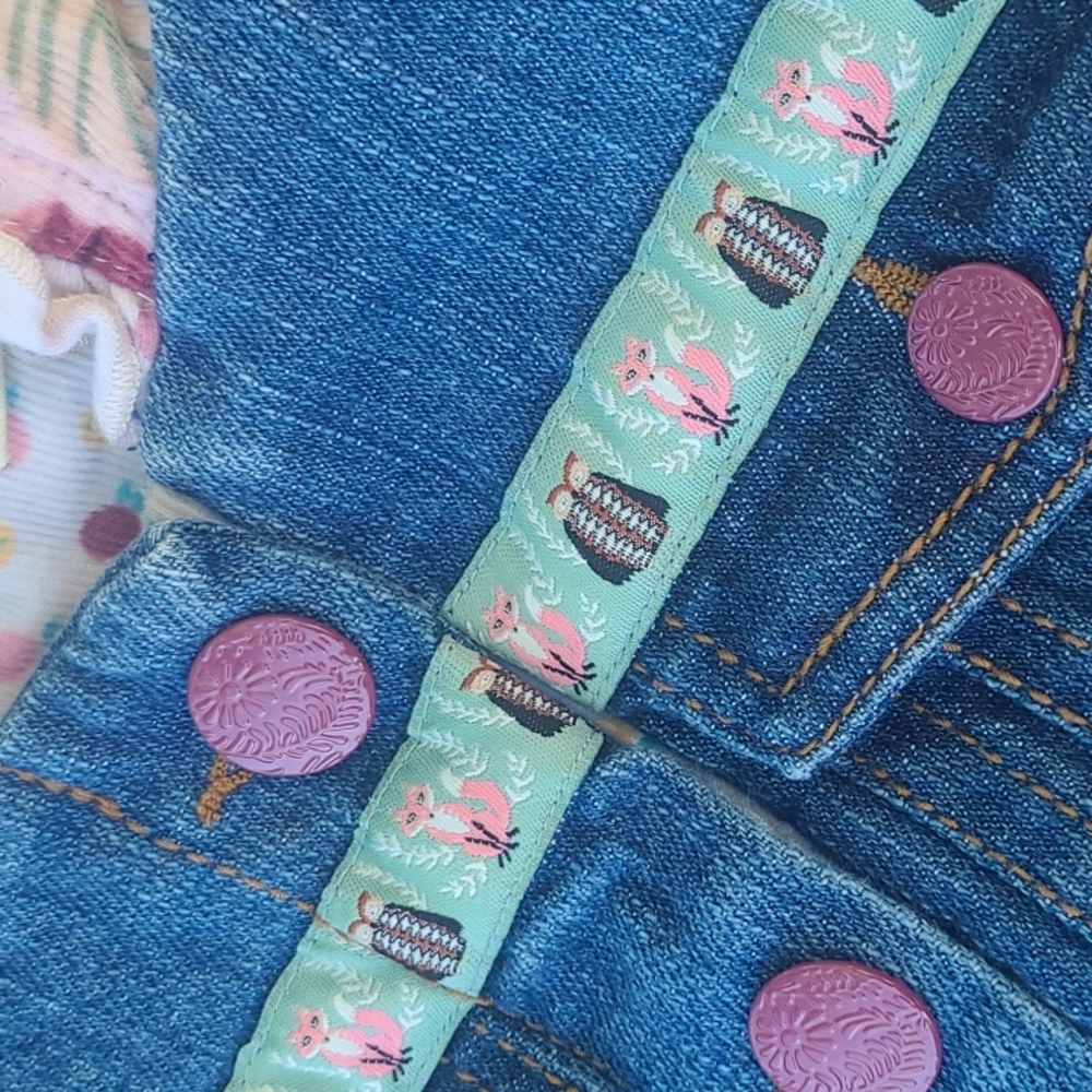 Girls Hooded Matilda Jane Vest, Multi-colored - Picture 5 of 6
